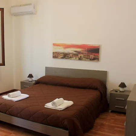 Bed & Breakfast La Casetta 4*